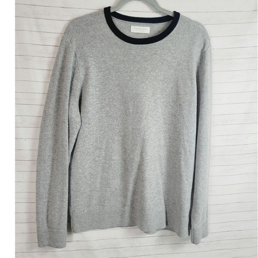 Everlane Women's Crewneck Sweater in Light Gray with Black Trim